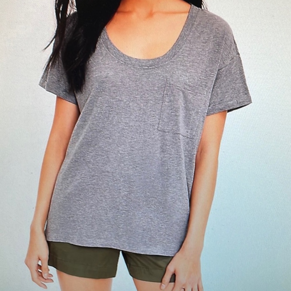 Lou & Grey Heather Gray Short Sleeve Tee